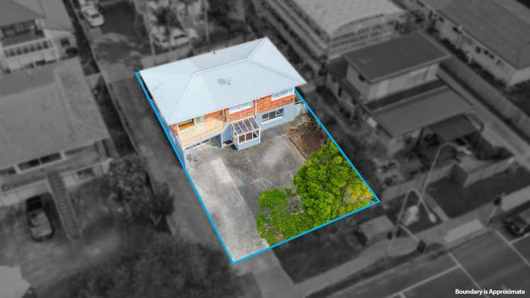 77 Macleans Road Bucklands Beach_34