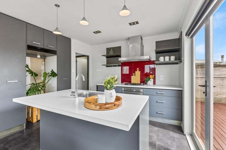 27 Rospeath Crescent Spotswood_7