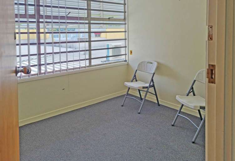 72 Queens Road Panmure_6