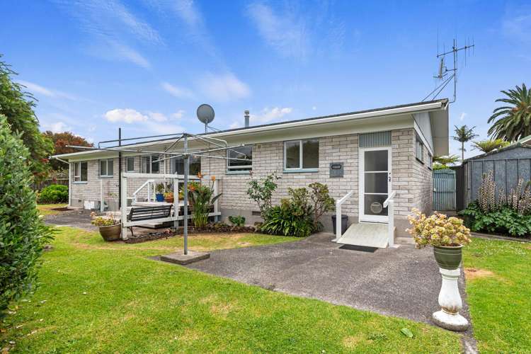 12 Windsor Avenue Te Kamo_18