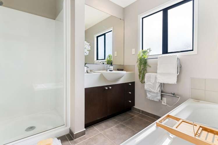 6 Vicente Place Oteha_11