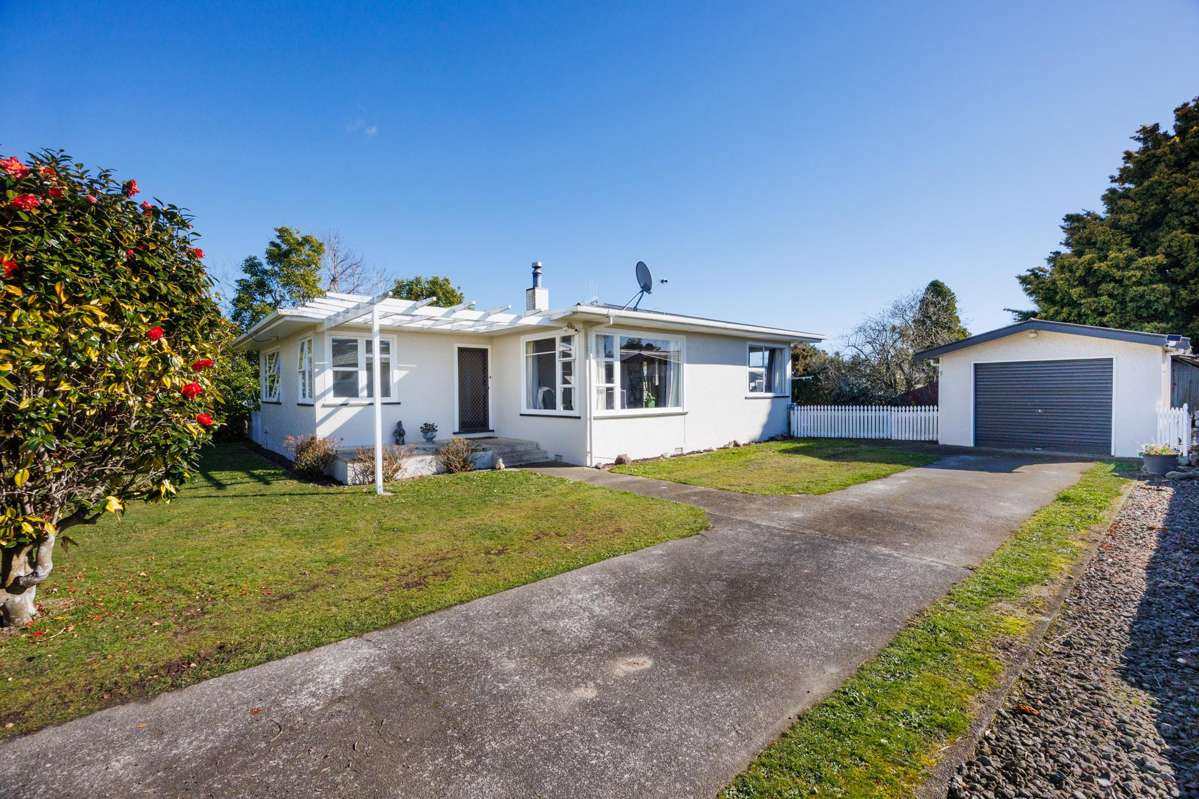 24 Kent Crescent_0