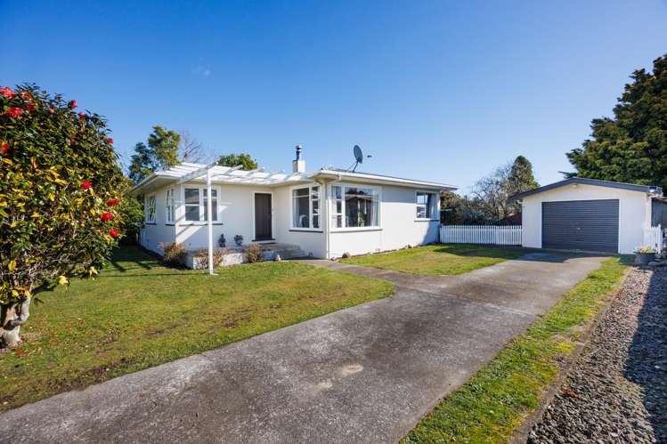 24 Kent Crescent_0