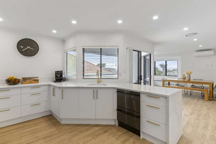 16 Pat Oconnor Place Manurewa_6