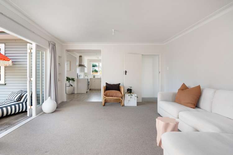 28 Rushton Avenue Otumoetai_5