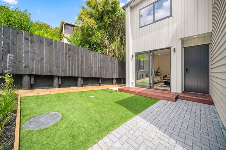 Lot 2-3/3 Newstead Avenue Browns Bay_16