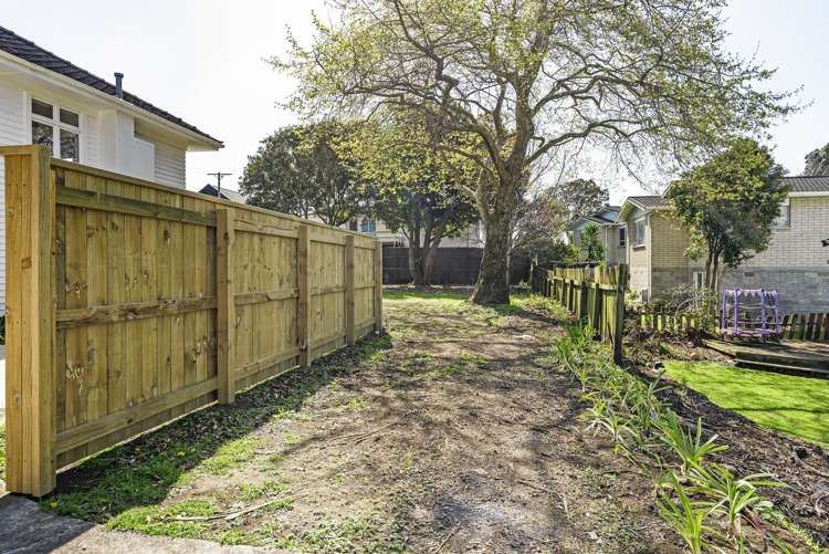6A Whiteley Street_4