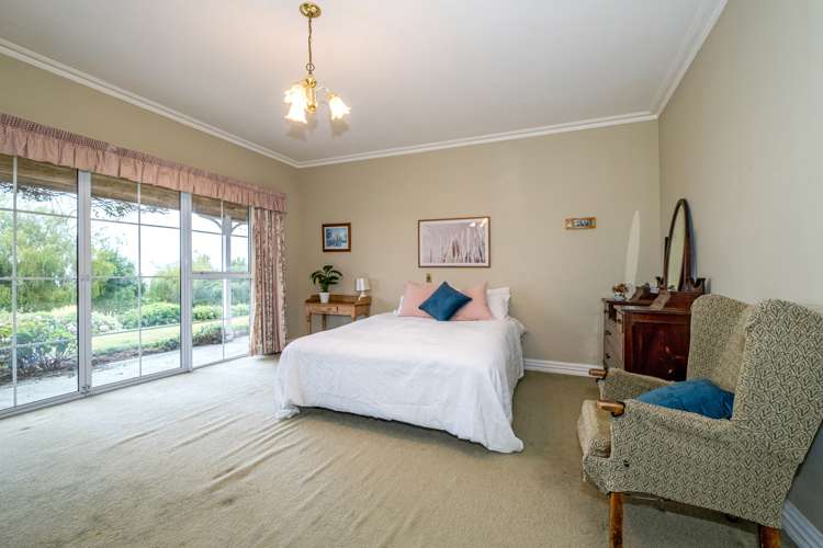 586 Hadlow Road Claremont_10