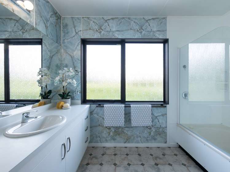 245 Papamoa Beach Road Papamoa_17