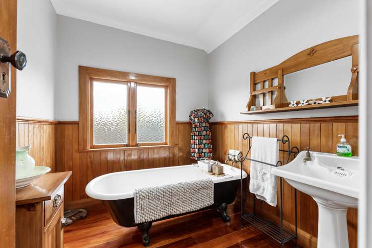 9 Mere Mere Avenue Palmerston North Central_11