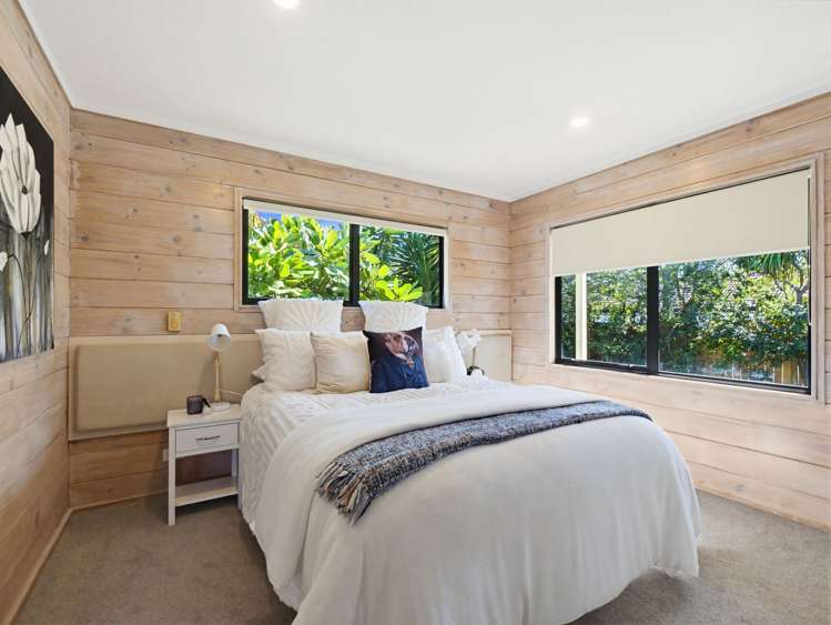 2/434 HBC Highway Orewa_11