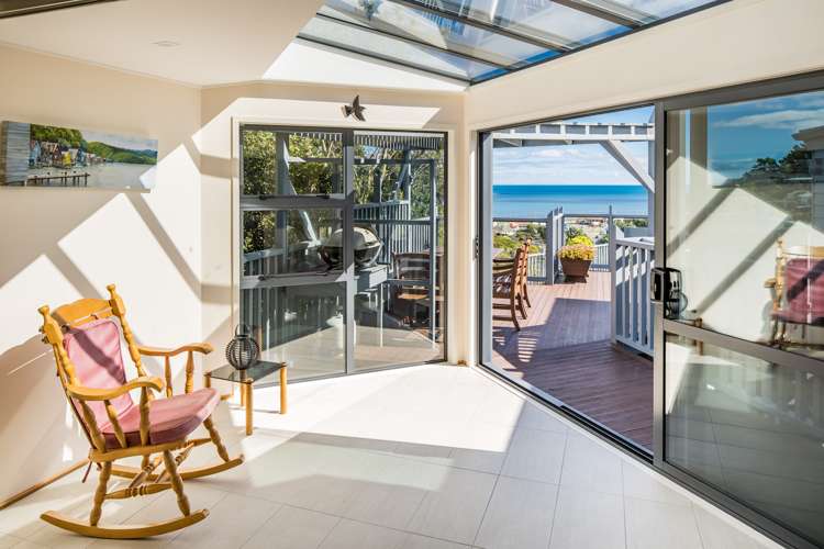 45 Mana View Road Paremata_9