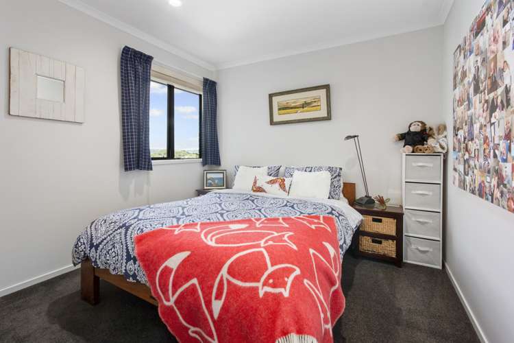 68 Eighth View Avenue Beachlands_17