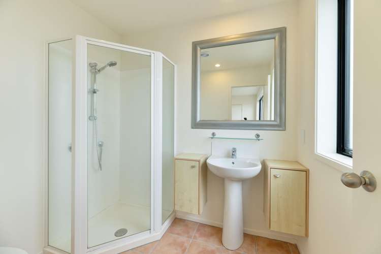 19/69 Target Road Totara Vale_21