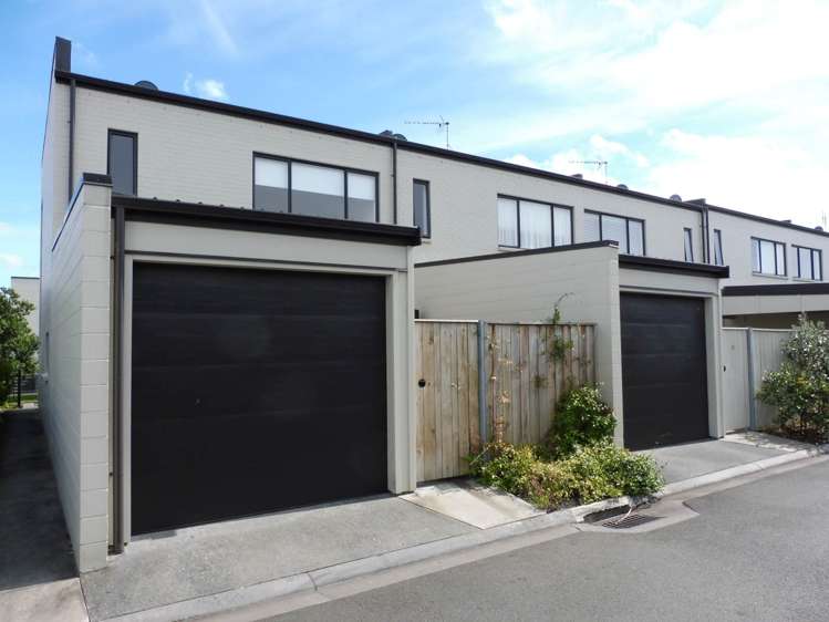 40 Bluegrey Avenue Stonefields_22