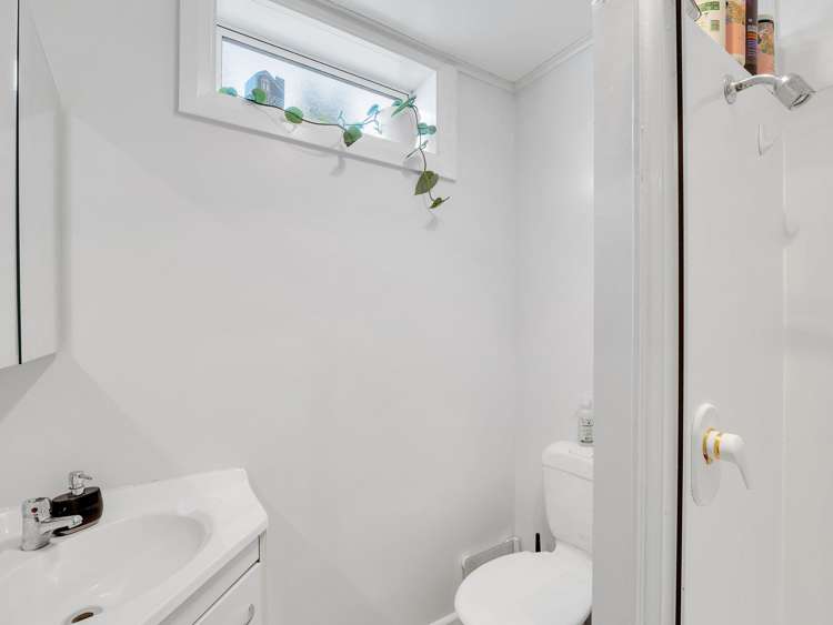 5 Charles Street Allenton_14