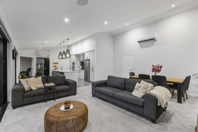 76 Puhirake Crescent Pyes Pa_11