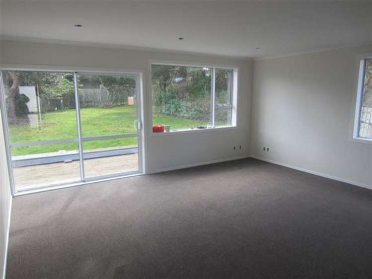 38 Owhiti Street Titahi Bay_6