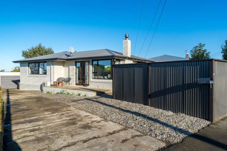 24 Gilkison Street Halfway Bush_13