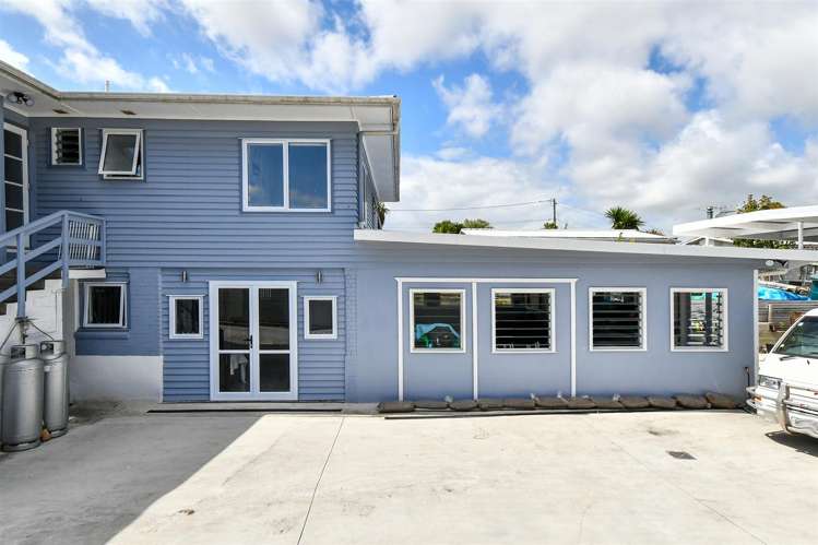 29 Beaumonts Way Manurewa_3