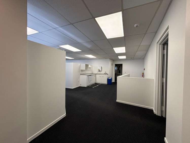 242 Ferry Road Waltham_8