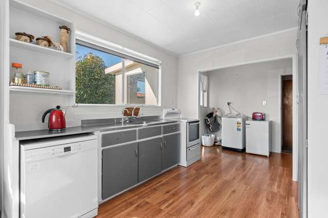 3 Airedale Place Waitara_3