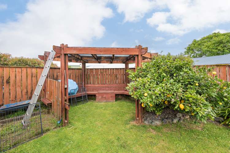 78 Starveall Street Brightwater_17