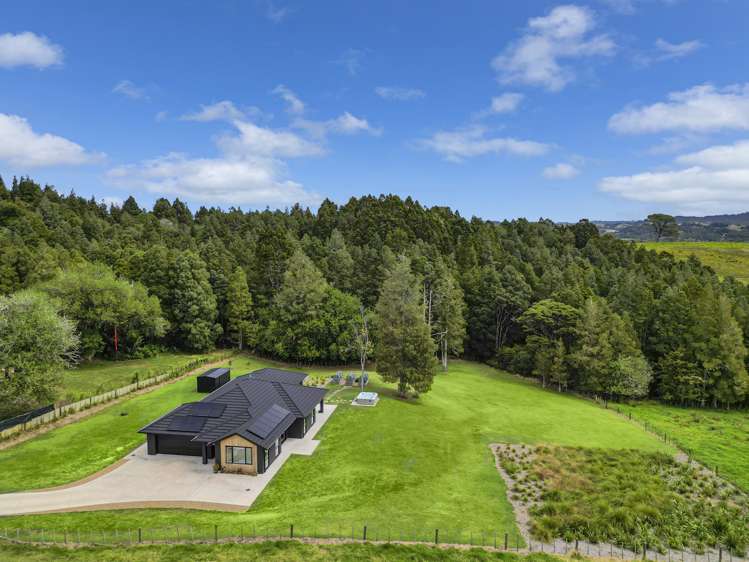 131 Bodhisattva Road Waitoki_5