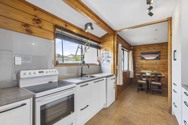 150 Carnoustie Drive Wattle Downs_3