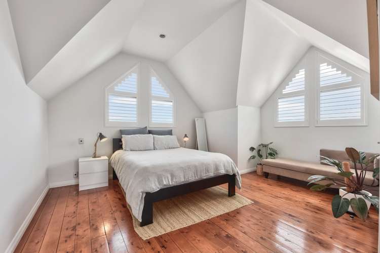 12 Middlebank Drive Richmond_11