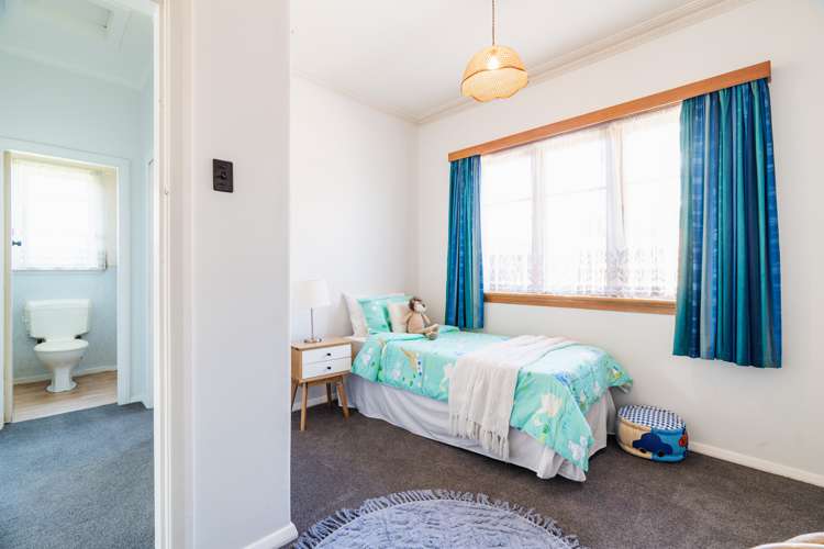 13 Tay Street Mosgiel_10