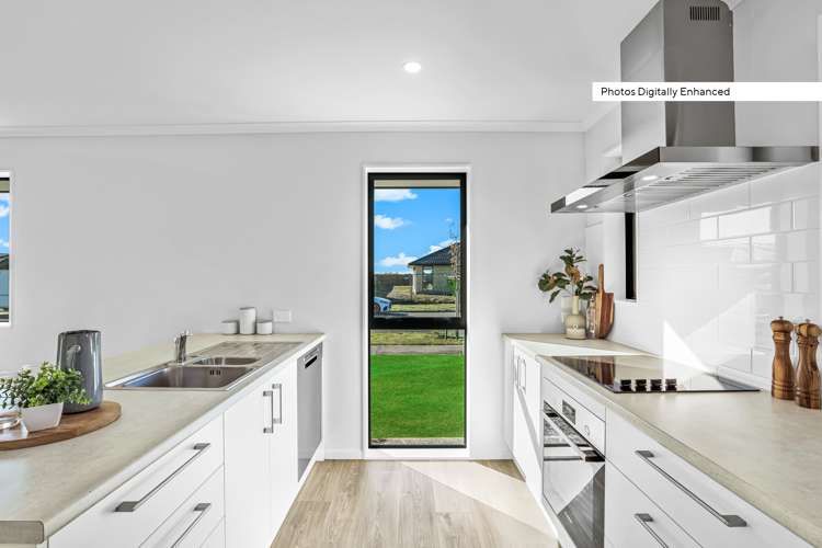 3 Meadow View Drive Belfast_9