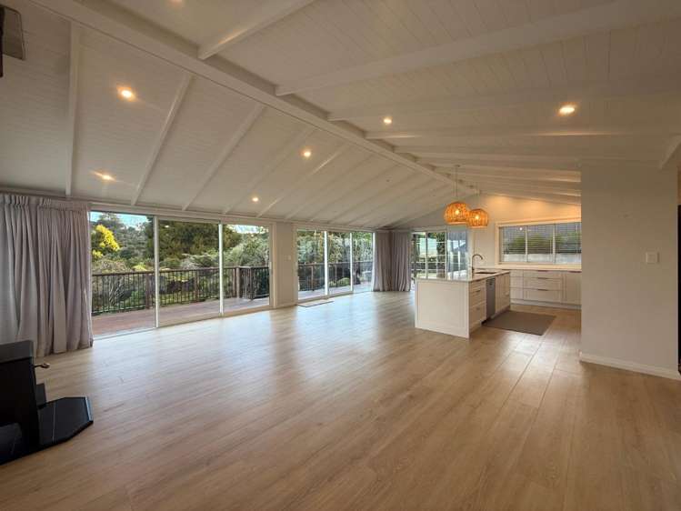 1 Hoskins Avenue Hillsborough_3