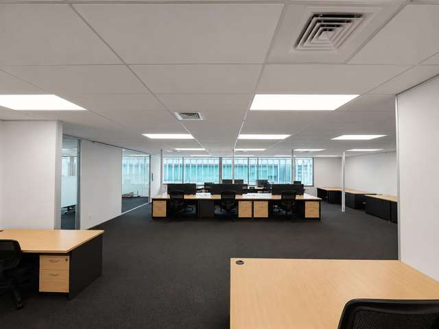 F3/27-29 William Pickering Drive Rosedale_4