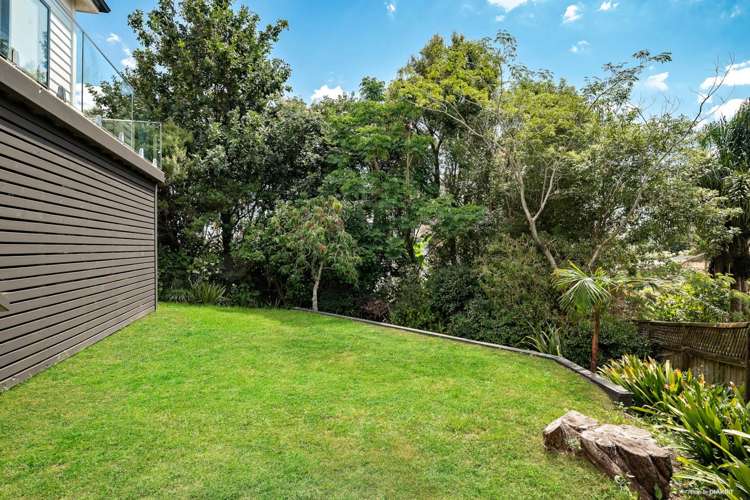 2/56 Woodlands Crescent Browns Bay_15