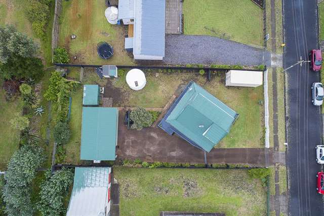 7 Cordyline Road Port Waikato_2