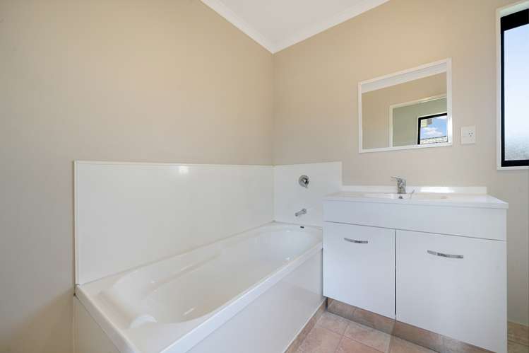 31 Harriet Street Favona_7