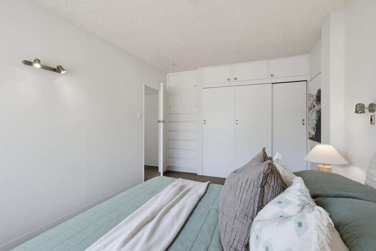 7B/20 Oriental Terrace Oriental Bay_12