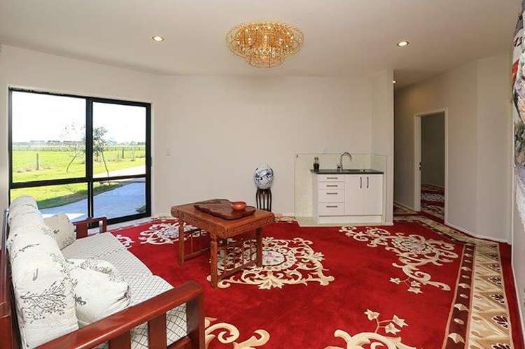 184b Holland Road Puketaha_12