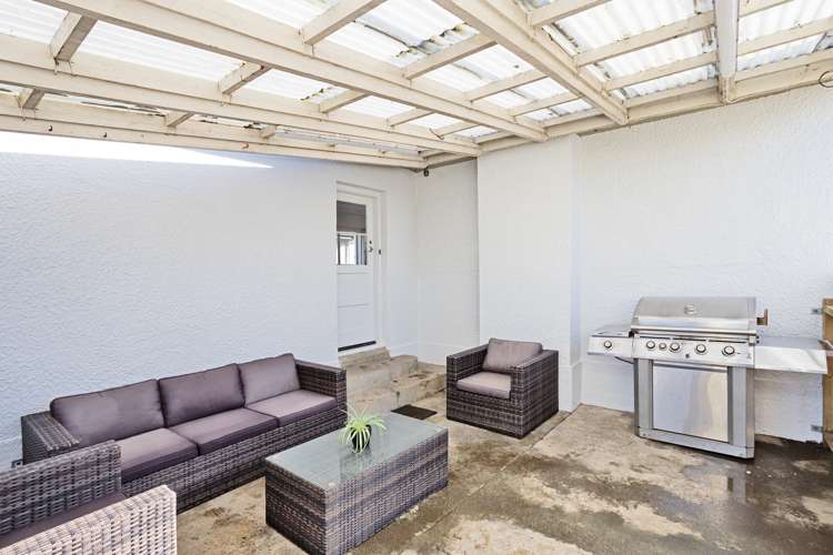 549 Tweed Street Newfield_17