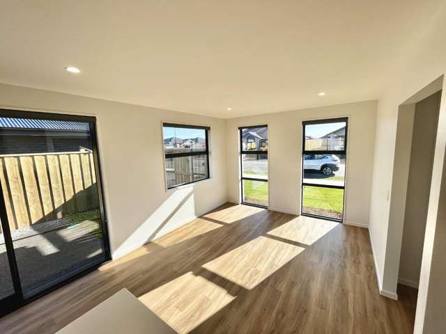 67 Nethercote Way 11103_3