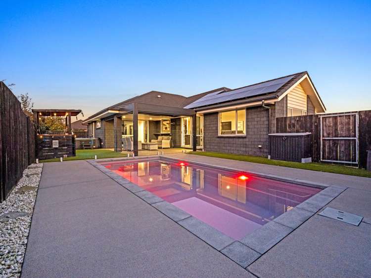 5 Boyce Cres Cambridge_34