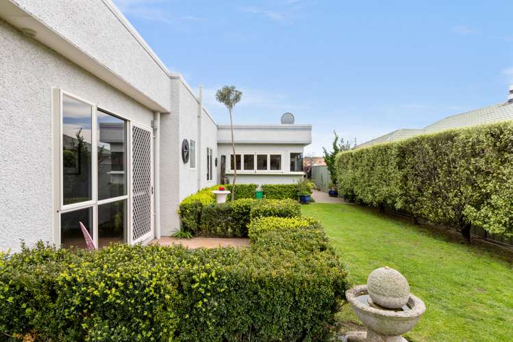 79 Kensington Drive Taradale_18