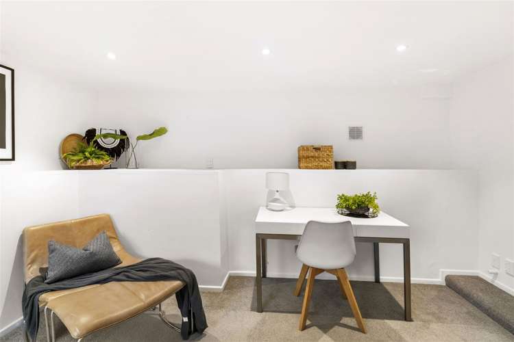 1/32 Selwyn Crescent Forrest Hill_13