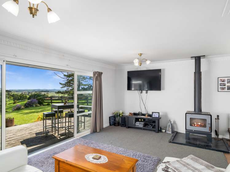 85 Heaven Road Wharehine_16