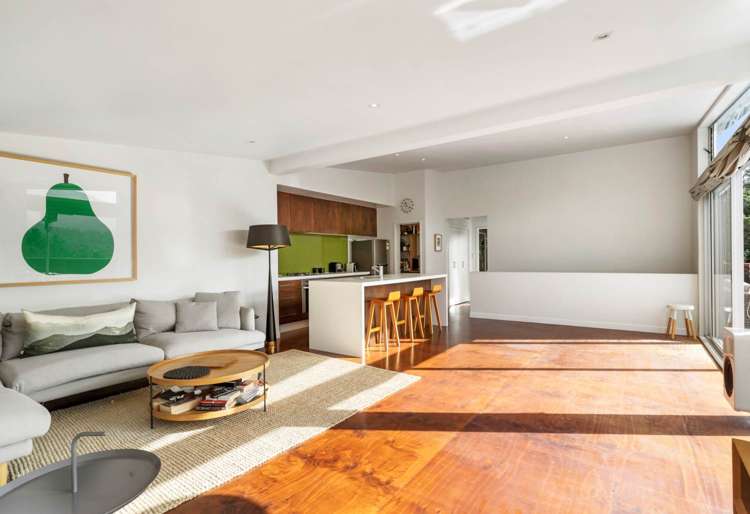 31 Lone Kauri Road Karekare_7