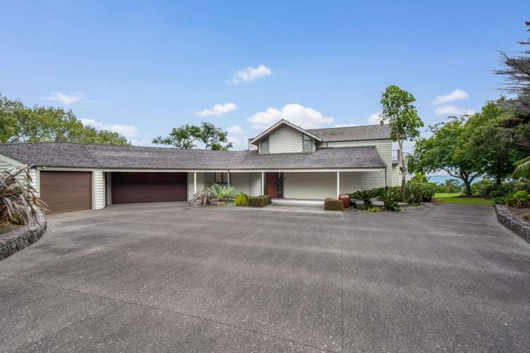 247 Broomfields Road_3