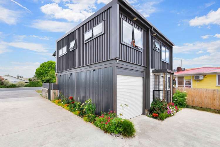 4337 Great North Road Glendene_32