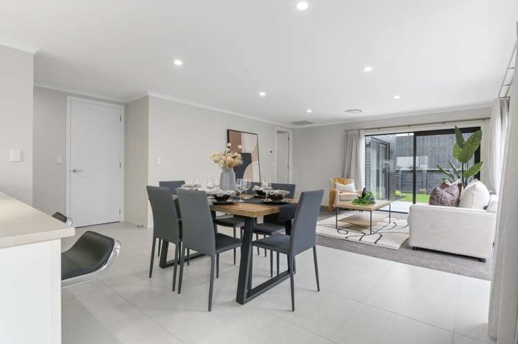 33 Earp Crescent Chartwell_5