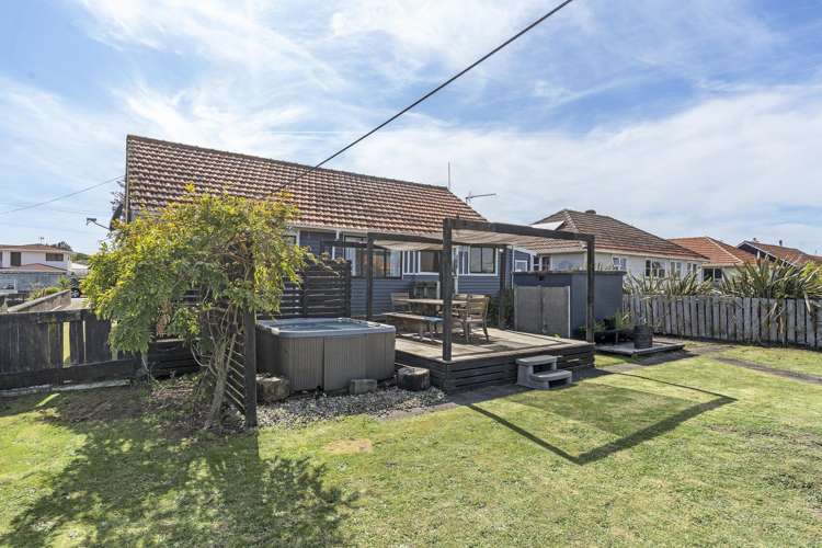 21 Strange Street Waitara_15